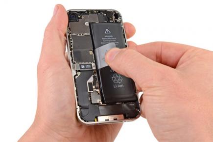 Чистка iPhone после попадания влаги